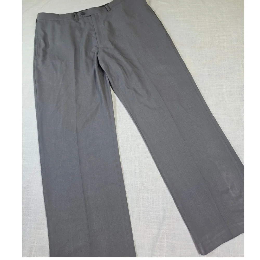 Haggar Classic Fit Eclo Stria Grey Dress Pants Mens 38x30 Flat Front Trousers